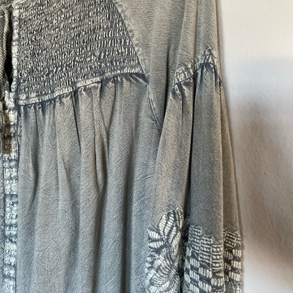 Solitaire Embroidery Peasant Boho Blouse - Picture 7 of 9